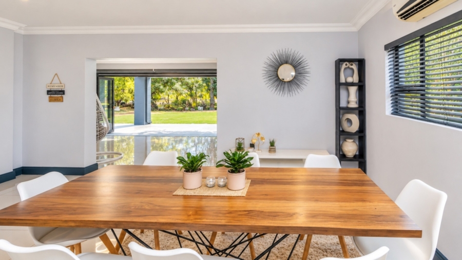 3 Bedroom Property for Sale in WestLake Country Safari Estate North West